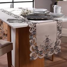 Trilho De Mesa Tessi 45Cm X 220M Yvone Trilho De Mesa Tessi 45Cm X 220M Yvone