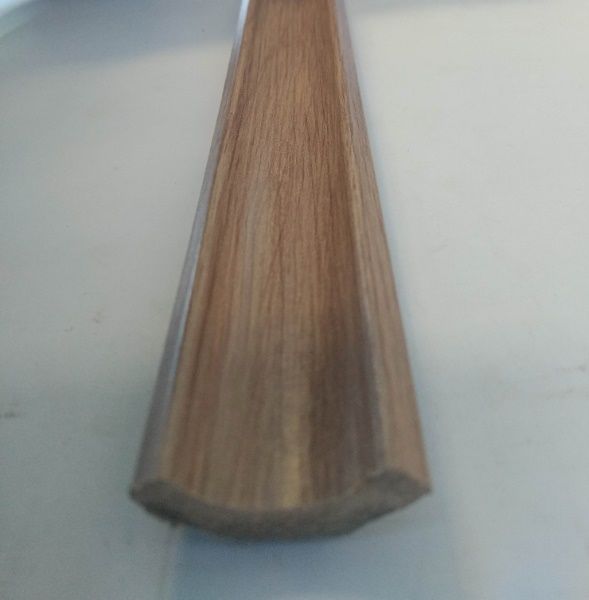 Cantoneira Para Piso Laminado Cor: Gris A...
